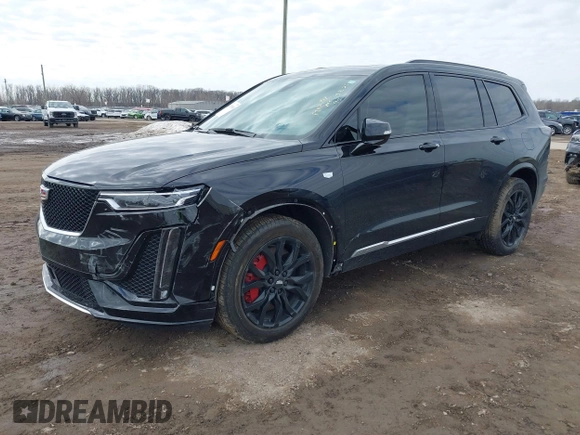 2024 Cadillac XT6 AWD Sport z VIN 1GYKPHRS8RZ750238, wystawiony jako IAAI lot #41769814 z przebiegiem 3 600 mil mil oraz . Historia ofert i sprzedaży dostępna na DreamBid. Obrazek 21.
