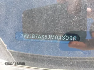2018 Volkswagen Tiguan S z VIN 3VV1B7AX5JM043090, wystawiony jako IAAI lot #41998165 z przebiegiem Nie podano mil oraz . Historia ofert i sprzedaży dostępna na DreamBid. Obrazek 16.