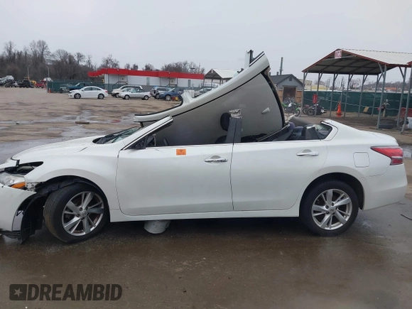 2015 Nissan Altima S with VIN 1N4AL3AP7FC161693, listed as a IAAI auction lot 41554546 with 90,622 mi miles and . Bid and sale history available at DreamBid. Image 13.