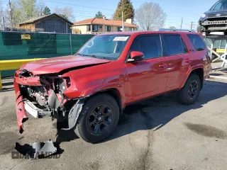 2017 Toyota 4Runner SR5 with VIN JTEBU5JR8H5481701, listed as a Copart auction lot 55143455 with 119,703 mi miles and Salvage title. Bid and sale history available at DreamBid. Image 1.