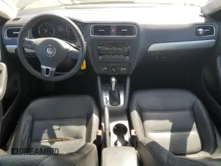 2013 Volkswagen Jetta SE с VIN 3VWDP7AJ0DM427725, выставлен на аукционе Copart как лот 60351305 с пробегом 114 259 миль миль и Списание • Salvage title. История ставок и продаж доступна на DreamBid. Изображение 8.