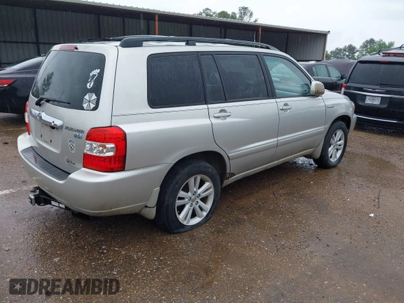 2007 Toyota Highlander Hybrid with VIN JTEGW21A270020336, listed as a IAAI auction lot 42101720 with 206,279 mi miles. Bid and sale history available at carsss.com. Image 4.