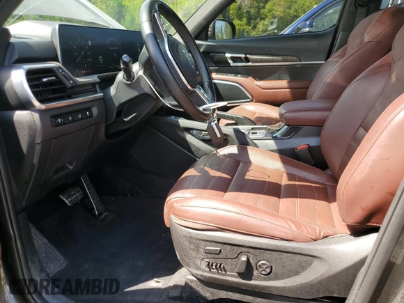 2023 Kia Telluride SX z VIN 5XYP5DGC4PG355197, wystawiony jako Copart lot #56624965 z przebiegiem 41 837 mil mil oraz Szkoda całkowita • Salvage title. Historia ofert i sprzedaży dostępna na DreamBid. Obrazek 7.