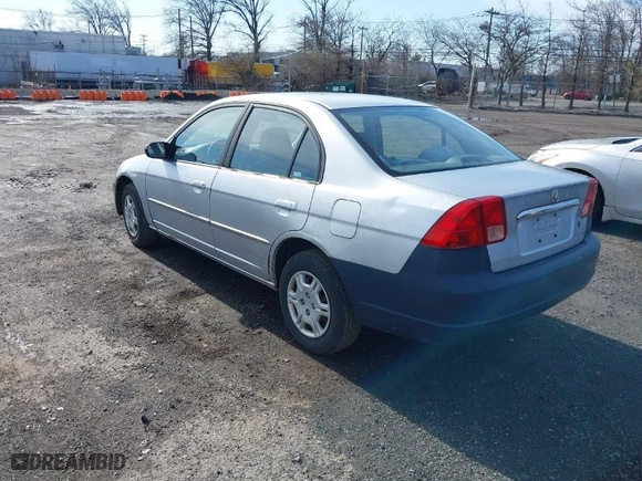 2002 Honda Civic LX with VIN 2HGES16562H584784, listed as a IAAI auction lot 41873029 with 147232 miles. Bid and sale history available at carsss.com. Image 3.