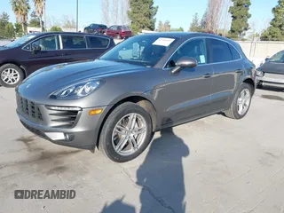 2015 Porsche Macan S with VIN WP1AB2A53FLB54910, listed as a IAAI auction lot 41990015 with 95,038 mi miles and . Bid and sale history available at DreamBid. Image 17.