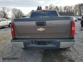 2008 Chevrolet Silverado 1500 LT w/1LT with VIN 2GCEK13M181168234, listed as a Copart auction lot 44300925 with 294,154 mi miles and Salvage Title. Bid and sale history available at carsss.com. Image 6.
