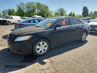 2008 Toyota Camry LE z VIN 4T1BE46K78U224246, wystawiony jako Copart lot #58819205 z przebiegiem 277 360 mil mil oraz Czysty tytuł • Clean title. Historia ofert i sprzedaży dostępna na DreamBid. Obrazek 1.