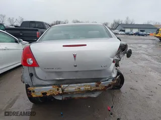 2006 Pontiac G6 6-Cyl with VIN 1G2ZG558364103160, listed as a IAAI auction lot 41997379 with 1 mi miles. Bid and sale history available at carsss.com. Image 16.
