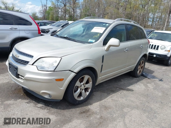 2014 Chevrolet Captiva Sport LT with VIN 3GNAL3EK1ES560043, listed as a IAAI auction lot 42049586 with 149,268 mi miles. Bid and sale history available at carsss.com. Image 2.