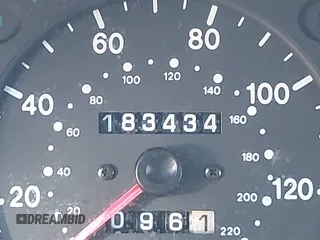 2001 Kia Sephia z VIN KNAFB121515092630, wystawiony jako IAAI lot #42361635 z przebiegiem 183 434 mil mil oraz . Historia ofert i sprzedaży dostępna na DreamBid. Obrazek 12.