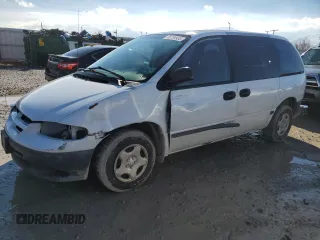 1999 Dodge Caravan with VIN 2B4FP25B4XR469455, listed as a Copart auction lot 45709935 with 232,660 mi miles and Salvage title. Bid and sale history available at DreamBid. Image 1.