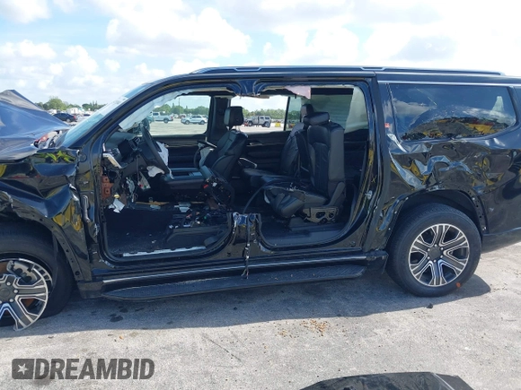 2024 Jeep Wagoneer Series II с VIN 1C4SJSBP2RS102168, выставлен на аукционе IAAI как лот 42511841 с пробегом 38 212 миль миль и . История ставок и продаж доступна на DreamBid. Изображение 6.