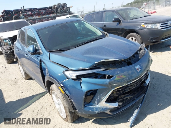 2024 Buick Encore GX Preferred с VIN KL4AMCSL5RB048641, выставлен на аукционе IAAI как лот 42053696 с пробегом 14 479 миль миль и . История ставок и продаж доступна на DreamBid. Изображение 1.