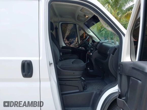 2019 Ram ProMaster Cargo with VIN 3C6TRVAG5KE505805, listed as a IAAI auction lot 42199708 with 110,826 mi miles and . Bid and sale history available at carsss.com. Image 5.
