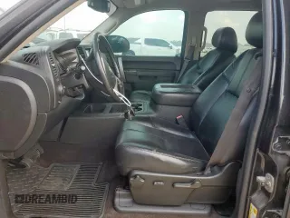 2010 Chevrolet Silverado 1500 LT with VIN 3GCRCSE06AG241965, listed as a Copart auction lot 57365285 with 236,932 mi miles and Clean Title. Bid and sale history available at DreamBid. Image 7.