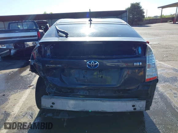 2011 Toyota Prius I z VIN JTDKN3DU5B1458400, wystawiony jako IAAI lot #42244466 z przebiegiem Nie podano mil oraz . Historia ofert i sprzedaży dostępna na DreamBid. Obrazek 17.