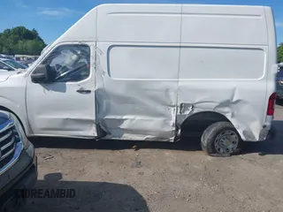 2015 Nissan NV SV with VIN 1N6BF0LY2FN803703, listed as a IAAI auction lot 42342161 with 146,010 mi miles and . Bid and sale history available at DreamBid. Image 15.