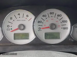2005 Ford Escape Hybrid with VIN 1FMCU95H05KC95225, listed as a IAAI auction lot 41798610 with 216,659 mi miles. Bid and sale history available at carsss.com. Image 7.