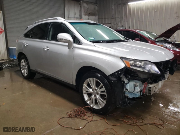 2010 Lexus RX 450h with VIN JTJBC1BAXA2013255, listed as a Copart auction lot 43362945 with 131,905 mi miles and Salvage Title. Bid and sale history available at carsss.com. Image 4.