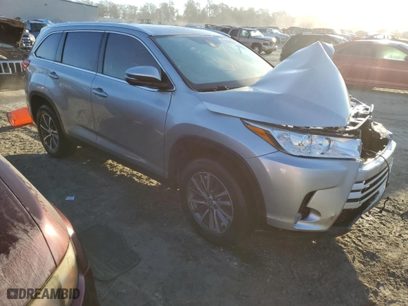 2019 Toyota Highlander SE with VIN 5TDKZRFH9KS332020, listed as a Copart auction lot 75504064 with 62,882 mi miles and Salvage Title. Bid and sale history available at carsss.com. Image 4.