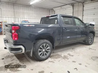 2024 Chevrolet Silverado 1500 LT with VIN 1GCPDKEK0RZ125582, listed as a Copart auction lot 46154625 with 19,869 mi miles and Salvage Title. Bid and sale history available at carsss.com. Image 3.