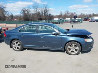 2009 Volvo S80 I6 Turbo с VIN YV1AH992291099606, выставлен на аукционе IAAI как лот 41813240 с пробегом 128 480 миль миль и . История ставок и продаж доступна на DreamBid. Изображение 13.