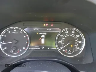 2022 Mitsubishi Outlander SE z VIN JA4J4UA80NZ048633, wystawiony jako IAAI lot #41874611 z przebiegiem 30 335 mil mil oraz . Historia ofert i sprzedaży dostępna na DreamBid. Obrazek 7.