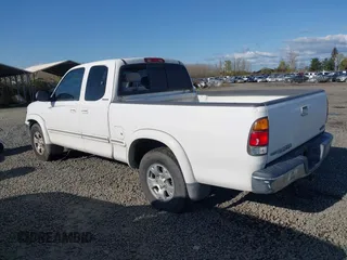 2001 Toyota Tundra Limited with VIN 5TBRT38151S157754, listed as a IAAI auction lot 41947041 with 217,402 mi miles and . Bid and sale history available at carsss.com. Image 3.
