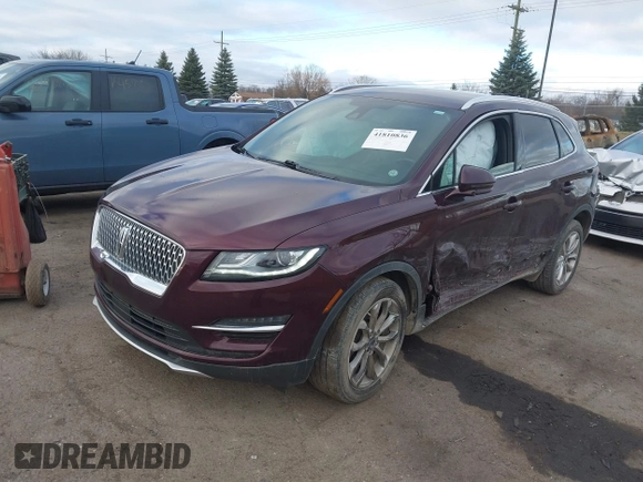 2019 Lincoln MKC Select with VIN 5LMCJ2D93KUL21128, listed as a IAAI auction lot 41810836 with 82,020 mi miles and . Bid and sale history available at DreamBid. Image 17.