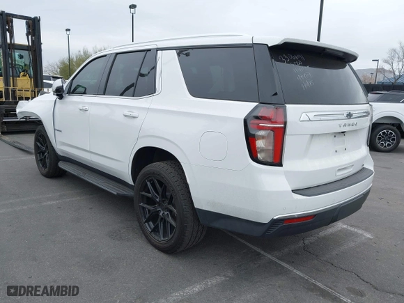 2021 Chevrolet Tahoe LT with VIN 1GNSCNKD5MR101752, listed as a IAAI auction lot 41597973 with 50,987 mi miles. Bid and sale history available at carsss.com. Image 3.