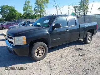 2007 Chevrolet Silverado 1500 LS with VIN 1GCEC19X77Z642417, listed as a IAAI auction lot 42220181 with 165,120 mi miles and . Bid and sale history available at DreamBid. Image 2.