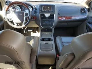 2015 Chrysler Town & Country Limited Platinum with VIN 2C4RC1GG7FR743471, listed as a Copart auction lot 49981625 with 142,585 mi miles and Clean Title. Bid and sale history available at carsss.com. Image 8.