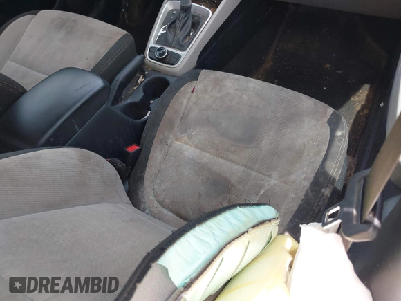 2022 Hyundai Venue SEL with VIN KMHRC8A30NU204234, listed as a IAAI auction lot 42238377 with 48,028 mi miles and . Bid and sale history available at DreamBid. Image 19.