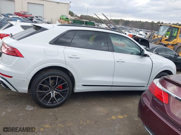 2021 Audi Q8 Prestige with VIN WA1FVAF13MD008507, listed as a IAAI auction lot 41725785 with 72,749 mi miles. Bid and sale history available at carsss.com. Image 12.
