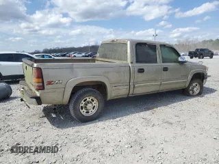 2001 Chevrolet Silverado 1500HD LS with VIN 1GCGK13U01F204728, listed as a Copart auction lot 47835545 with Not Provided miles and Clean Title. Bid and sale history available at DreamBid. Image 3.