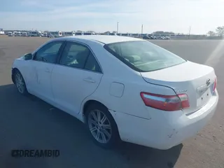 2007 Toyota Camry CE with VIN 4T1BE46KX7U517265, listed as a IAAI auction lot 42098343 with 131,541 mi miles. Bid and sale history available at carsss.com. Image 3.