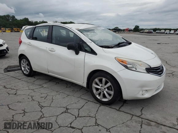 2015 Nissan Note SV with VIN 3N1CE2CP4FL386665, listed as a Copart auction lot 58596785 with 141,244 mi miles and Salvage title. Bid and sale history available at DreamBid. Image 4.
