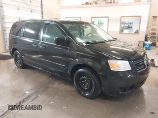 2008 Dodge Grand Caravan SE z VIN 1D8HN44H18B143634, wystawiony jako IAAI lot #41949953 z przebiegiem 189 885 mil mil oraz . Historia ofert i sprzedaży dostępna na DreamBid. Obrazek 1.