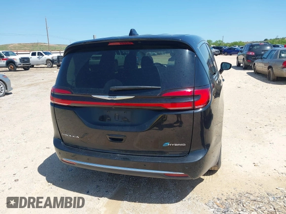 2024 Chrysler Pacifica Hybrid Select with VIN 2C4RC1S70RR169467, listed as a IAAI auction lot 42448734 with 38,062 mi miles and . Bid and sale history available at DreamBid. Image 16.