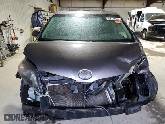 2011 Toyota Sienna SE with VIN 5TDXK3DCXBS159705, listed as a Copart auction lot 52173115 with 134,100 mi miles and Salvage Title. Bid and sale history available at carsss.com. Image 5.