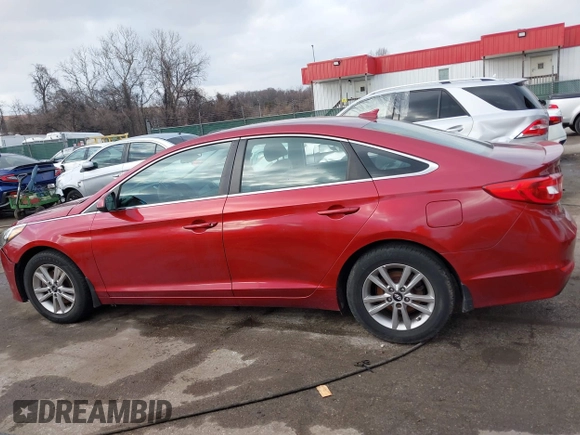 2016 Hyundai Sonata SE with VIN 5NPE24AF9GH414904, listed as a IAAI auction lot 41633415 with 107,778 mi miles and . Bid and sale history available at carsss.com. Image 14.