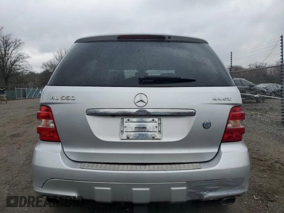 2008 Mercedes-Benz M 550 с VIN 4JGBB72E18A405497, выставлен на аукционе Copart как лот 50328955 с пробегом 248 384 миль миль и Чистый • Clean title. История ставок и продаж доступна на DreamBid. Изображение 6.
