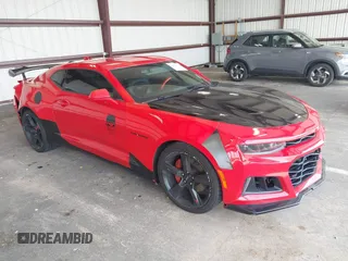 2016 Chevrolet Camaro 2SS with VIN 1G1FH1R73G0144024, listed as a IAAI auction lot 42559113 with 87,978 mi miles and . Bid and sale history available at DreamBid. Image 1.