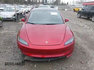 2024 Tesla Model 3 with VIN 5YJ3E1EA7RF785461, listed as a IAAI auction lot 41840091 with 8,414 mi miles. Bid and sale history available at carsss.com. Image 12.