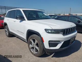 2025 Jeep Grand Cherokee Limited with VIN 1C4RJHBG7SC272351, listed as a IAAI auction lot 42331840 with 13,862 mi miles and . Bid and sale history available at DreamBid. Image 12.