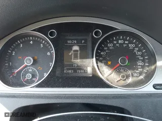 2016 Volkswagen CC Sport with VIN WVWBN7AN8GE514253, listed as a IAAI auction lot 40367576 with 83,483 mi miles. Bid and sale history available at carsss.com. Image 7.
