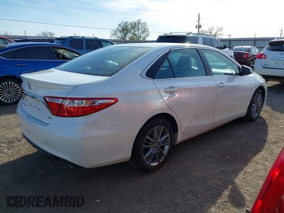 2017 Toyota Camry XLE with VIN 4T1BF1FK2HU315596, listed as a IAAI auction lot 41864814 with 122,448 mi miles. Bid and sale history available at carsss.com. Image 4.