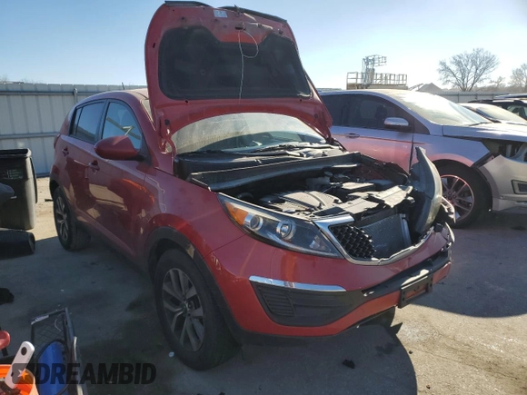 2014 Kia Sportage LX with VIN KNDPB3AC7E7635038, listed as a Copart auction lot 84241724 with 178,937 mi miles and Salvage Title. Bid and sale history available at carsss.com. Image 4.