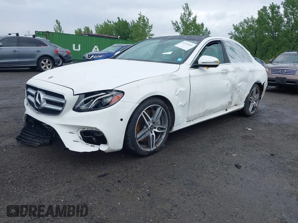 2020 Mercedes-Benz E 350 с VIN WDDZF8EB1LA721611, выставлен на аукционе IAAI как лот 42242033 с пробегом 70 642 миль миль и . История ставок и продаж доступна на DreamBid. Изображение 2.