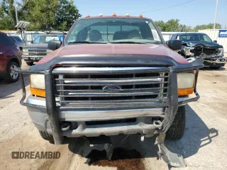 1999 Ford F-250 XL with VIN 1FTNX21SXXEE40026, listed as a Copart auction lot 69888634 with 215,535 mi miles and Salvage title. Bid and sale history available at DreamBid. Image 5.